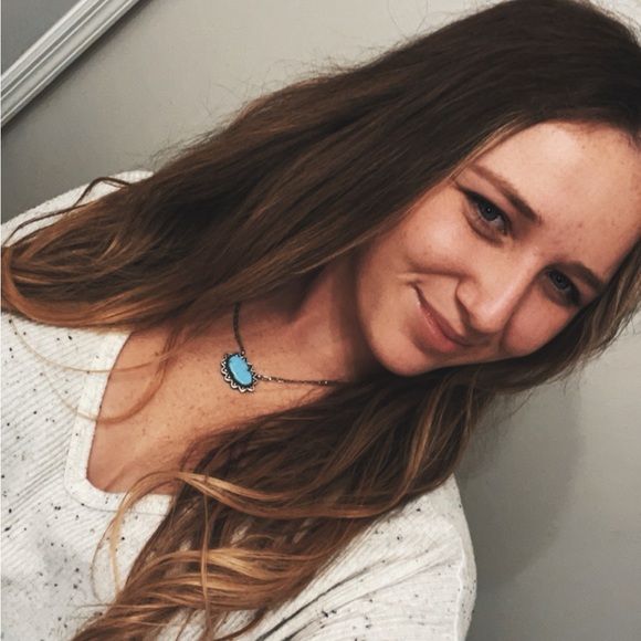 Profile Picture of Jayden Scheller (@jayden_s_2502) on Poshmark