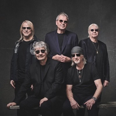 Profile Picture of Deep Purple (@_DeepPurple) on Twitter
