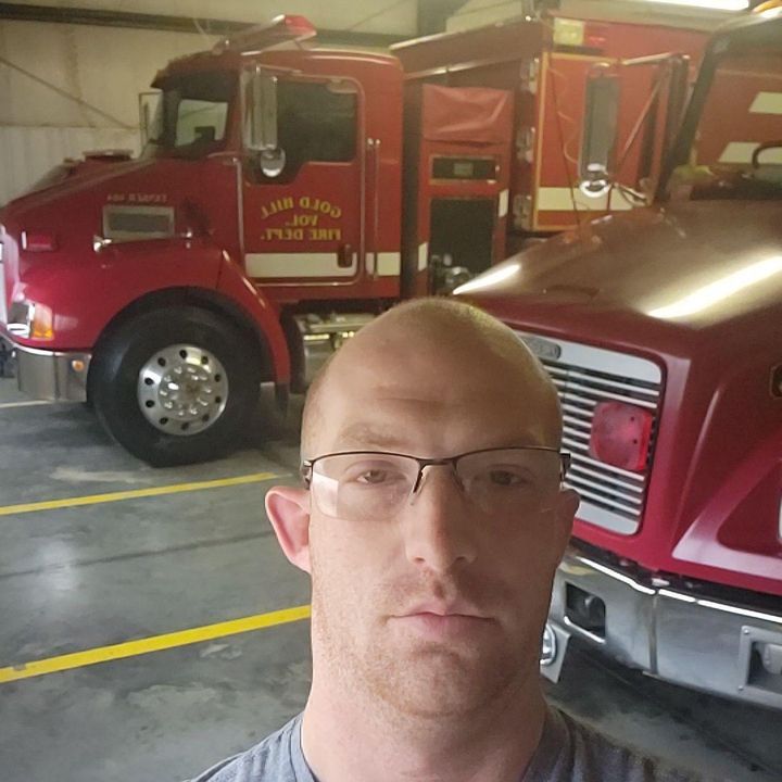 Profile Picture of davidhaas5472 (@davidhaas2889) on Tiktok