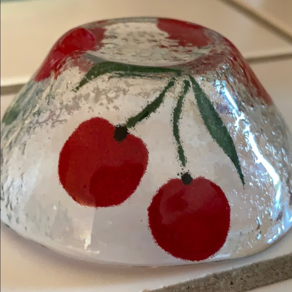 Profile Picture of Karla Hess (@karlah1) on Poshmark