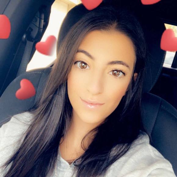 Profile Picture of Danah Brikho (@danahbrikho) on Poshmark