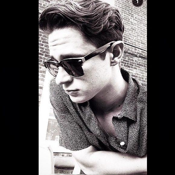 Profile Picture of Justin Ballasy (@justinballasy) on Poshmark