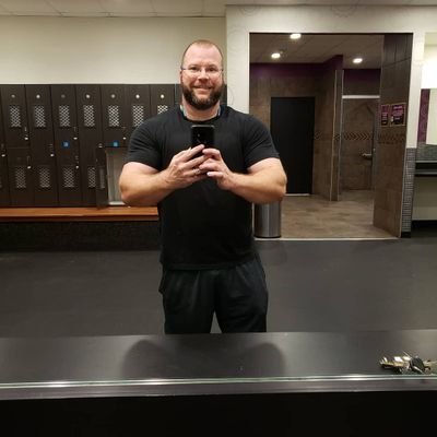 Profile Picture of Danny Lowe (@Dannylowe33My) on Twitter