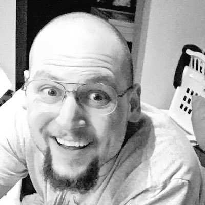 Profile Picture of Jay Neill (@nerdbirdo) on Twitter