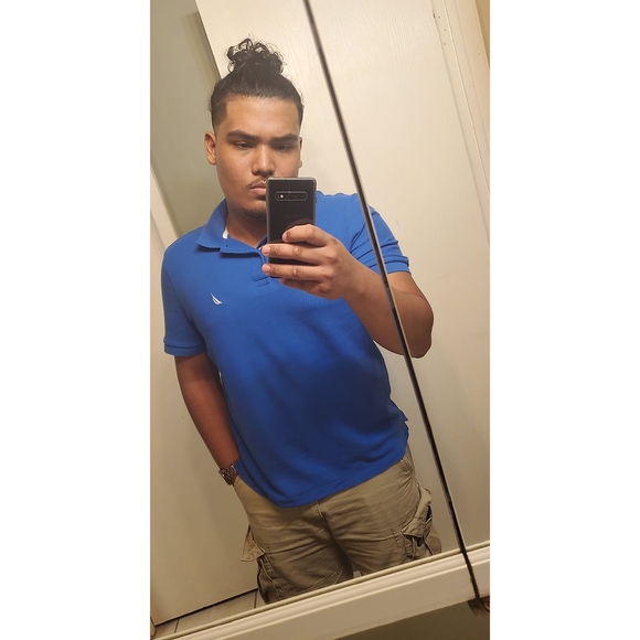 Profile Picture of Christopher Rosales (@christopherr865) on Poshmark