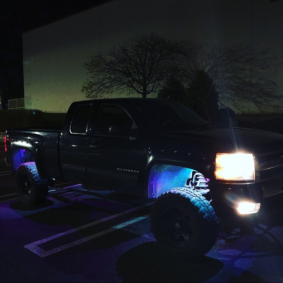 Profile Picture of Matt Dunn (@dunny65) on Poshmark