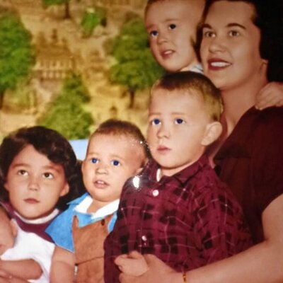 Profile Picture of Joyce (@Joyceke232) on Twitter