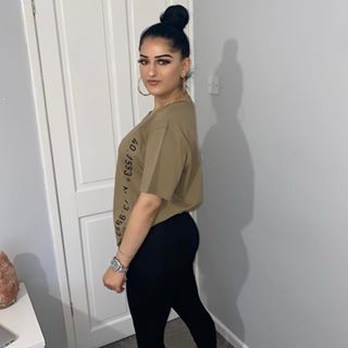 Alina Miron - Facebook Profile Picture of Alina Miron (@Alina-Miron) on Facebook