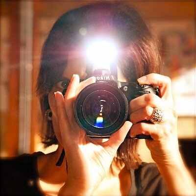 Profile Picture of Michelle Quinn (@design_woman) on Twitter