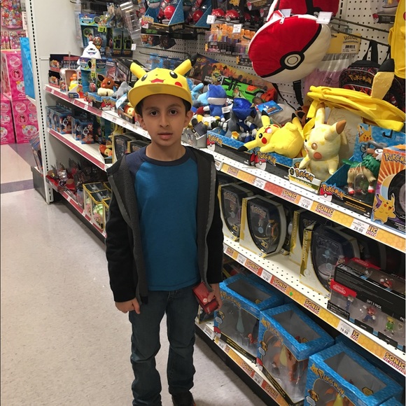 Profile Picture of Ansaam Alasadi (@ansaami) on Poshmark