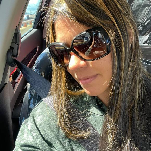 Profile Picture of Guerrera de dios Marce (@marcelly_1229) on Poshmark