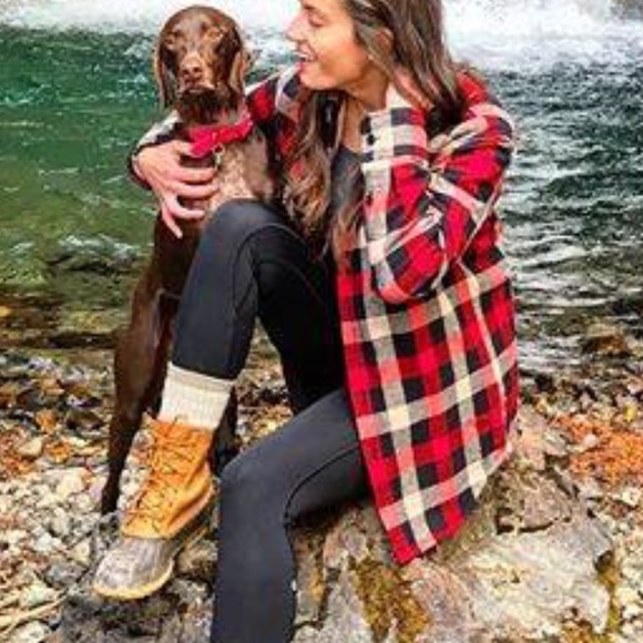 Profile Picture of Monica Salamone (@msalami551) on Poshmark