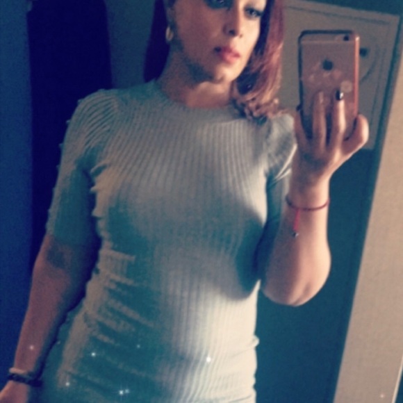 Profile Picture of Sonia Haro (@msharo73) on Poshmark