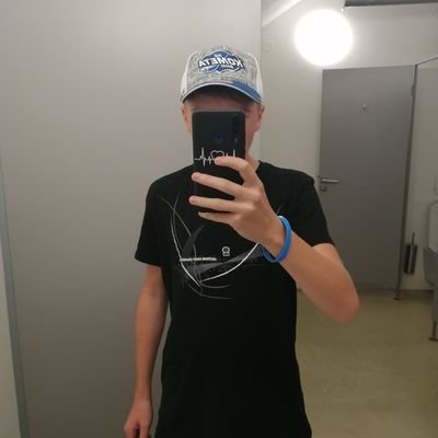 Profile Picture of Tomáš Sládek (@TomSldek5) on Twitter