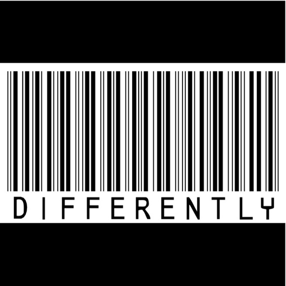 Profile Picture of Thrift Differently (@thriftdif) on Poshmark
