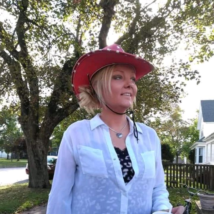 Profile Picture of jenadunlap1 (@jenadunlap13) on Tiktok