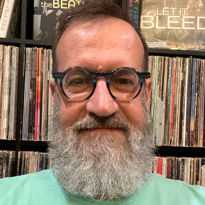 Profile Picture of Stephen Spins (@stephenspins) on Tiktok