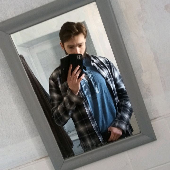 Profile Picture of Adam Macklin (@macko_lad) on Tiktok