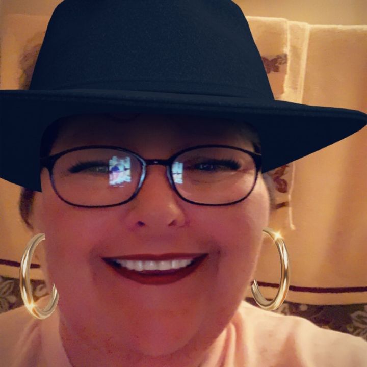 Profile Picture of Amanda Voyles (@@amandastokesvoyles) on Tiktok