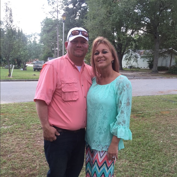 Profile Picture of Sherry Bennett (@sherrybennett) on Poshmark