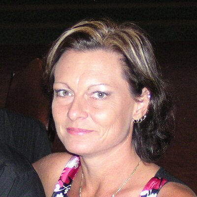 Profile Picture of Tanya Lutz (@tanyalutz) on Twitter