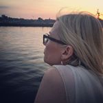 Profile Picture of Andrea D. (@mina_harker1961) on Instagram