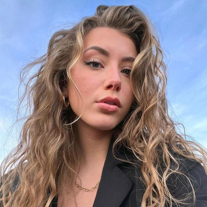 Profile Picture of Tara (@tara_lauren45) on Tiktok