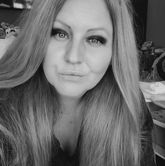 Profile Picture of Martusia Martusia (@martusiast1983) on Poshmark