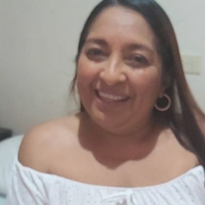 Profile Picture of Sara Escobar (@SaraSaraescobar) on Twitter