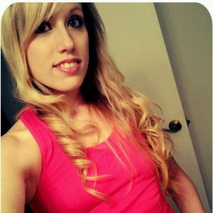 Profile Picture of Aubrey Jenkins (@magik1yde1iciouz) on Myspace