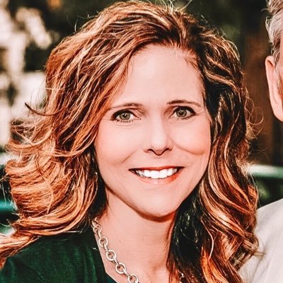 Profile Picture of Kellye C. Moore (@KellyeCMoore) on Twitter