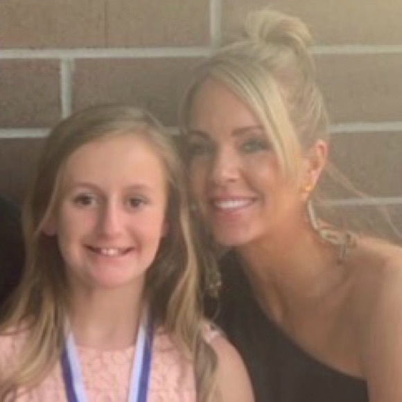 Profile Picture of Katie Bacot (@bacot) on Poshmark