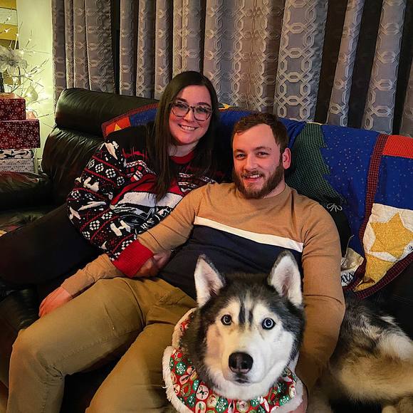 Profile Picture of Taylor Jameson (@taylorgrace17) on Poshmark