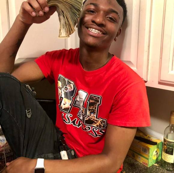 Profile Picture of Jermelle Stacks (@jermellestacks) on Poshmark