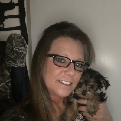 Profile Picture of Angela Carlton (@jaxsonsmom) on Twitter