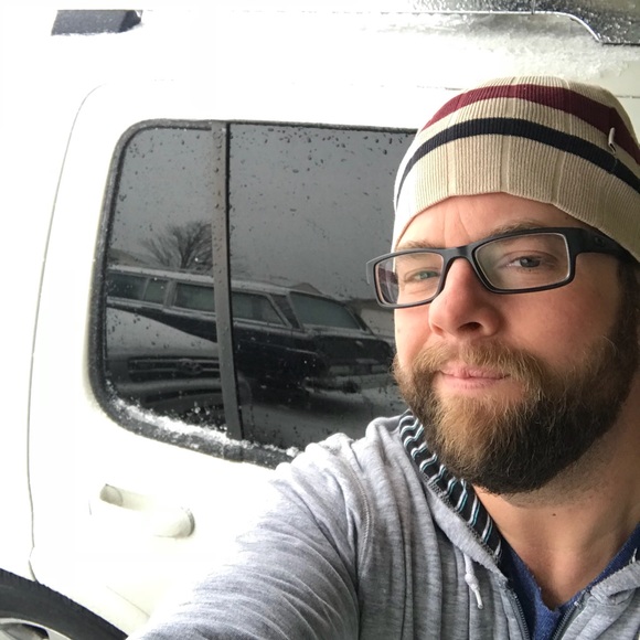 Profile Picture of Brian Farmer (@bfarmer678) on Poshmark