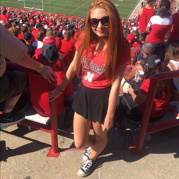 Profile Picture of Tashia Naslund (@tashianaslund) on Poshmark