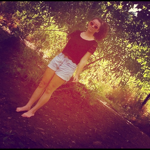 Morgann Gensel - Poshmark Profile Picture of Morgann Gensel (@morganngensel) on Poshmark