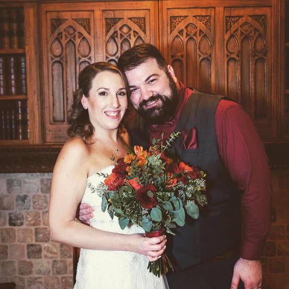 Profile Picture of Caitlin Newton (@cenewton1010) on Poshmark