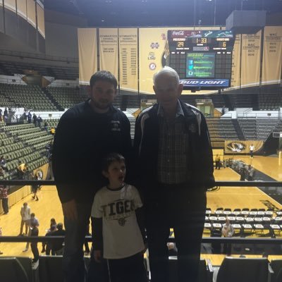 Profile Picture of Chris Lingle (@Coach_Lingle) on Twitter