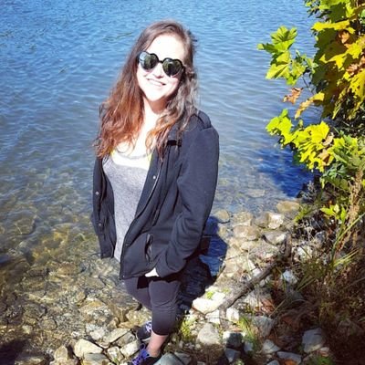 Profile Picture of Andrea Perry (@andreadonielle) on Twitter