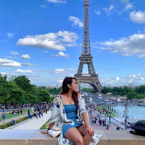 Profile Picture of Fiorella Asturrizaga (@fasturrizaga) on Poshmark