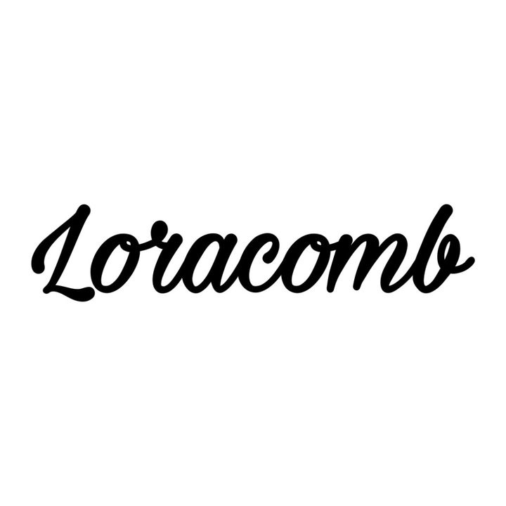 Profile Picture of Loracomb (@loracomb) on Tiktok