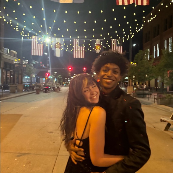 Profile Picture of Ru Ebbinghaus (@ruebbinghaus) on Poshmark