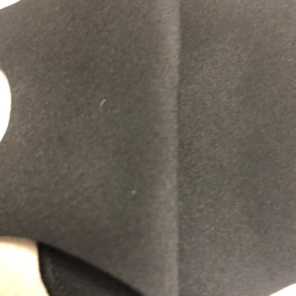 Profile Picture of Julie Giffey (@jewl777) on Poshmark