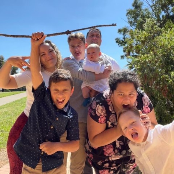 Profile Picture of Ardeth Kerry (@a_tenaea) on Poshmark