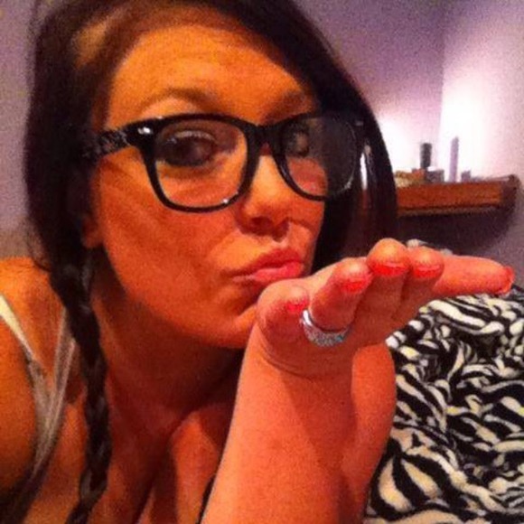 Profile Picture of Sarah Balluff (@dancer4life06) on Poshmark