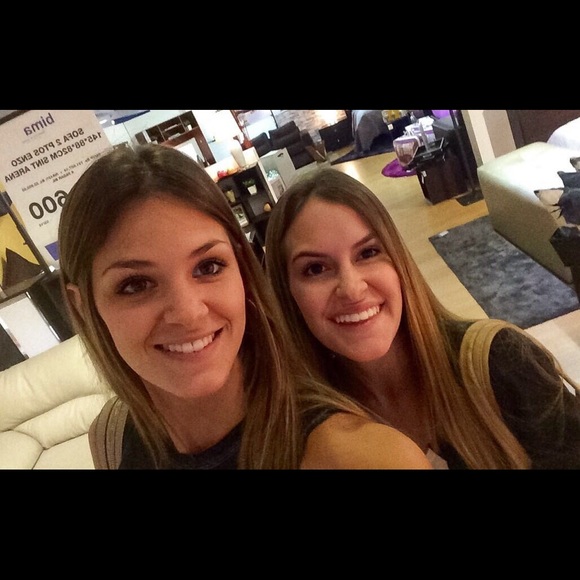 Profile Picture of Maria Barbella (@barbellamary) on Poshmark