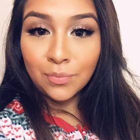 Profile Picture of Yesenia Parga (@klumzyyyy) on Pinterest