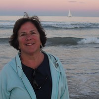 Profile Picture of Paula Luciano (@paula-luciano-1) on Quora